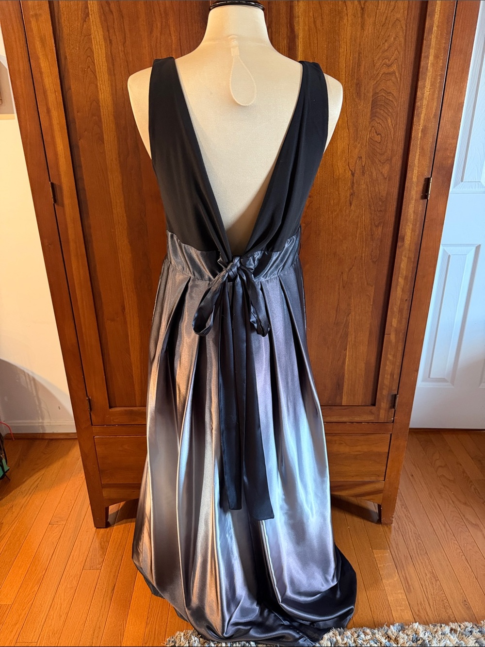 SL Fashions New York Ombré Satin Bow Sash Gown - Picture 6 of 6